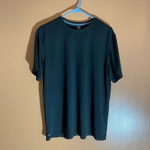 🎄Athletic T-shirt